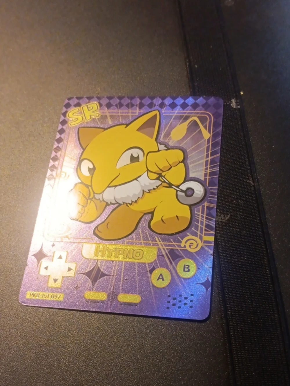 Pokemon Hypno SR Holographic Card - Yellow & Purple